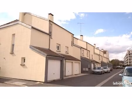 maison 3 pièces 66 m²