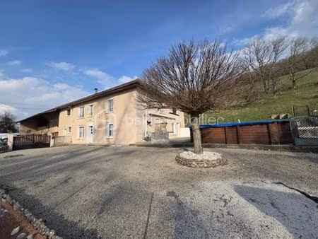 propriété villages du lac de paladru 470 000 €