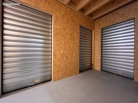 a louer box de stockage - 3 5m² à 55 m²