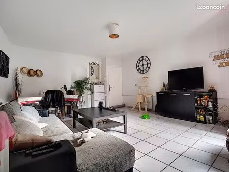 appartement 2 pièces 51 m²