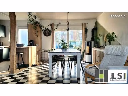 maison 6 pièces 104 m²