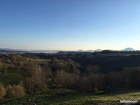 gite&plateau à aménager avec vue volcan 30'clermont