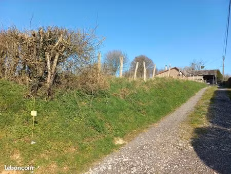 terrain 1 461 m² fressin