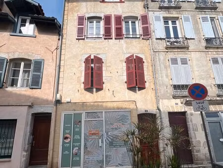 a vendre studio au coeur de bayonne st esprit - bon rendement locatif