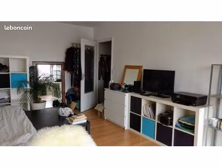 appartement pour étudiant(e) uniquement