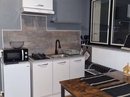 studio entièrement équipé tout compris