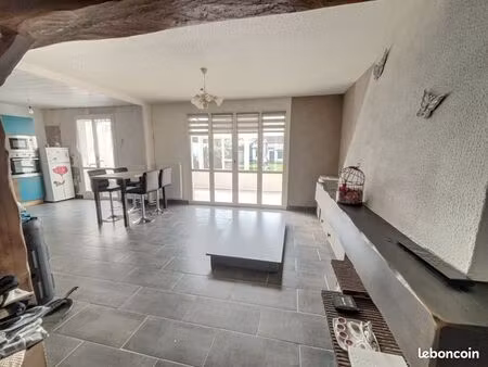 maison 5 pièces 94 m²