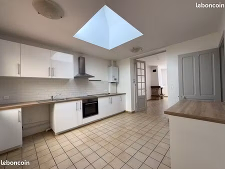 loue agréable maison 92m2