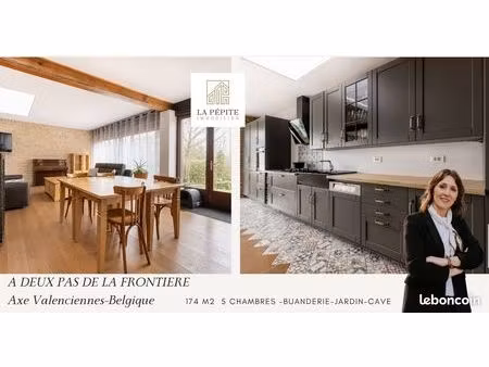 maison de ville 8 pièces 174 m²