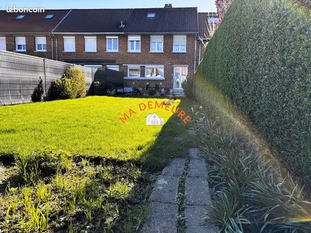 maison 4 pièces 82 m²