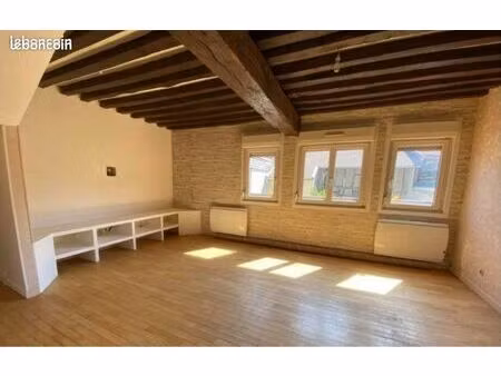 appartement 75m2 - 2 chambres - centre vitry le françois