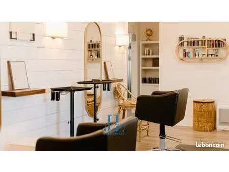 fonds de commerce coiffure 100 m²