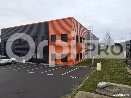 local d'activité 720 m²