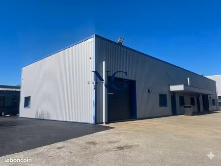 local 190 m² saint nolff