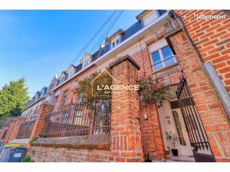 maison 7 pièces 137 m²