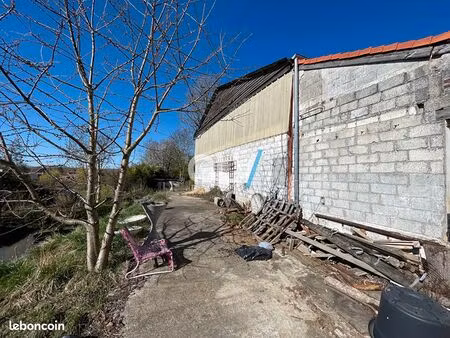 maison 1 pièce 123 m²