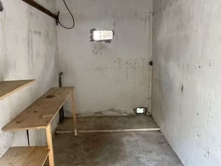 ? garage sécurisé 9 m² à louer – saint-dolay – 80/mois