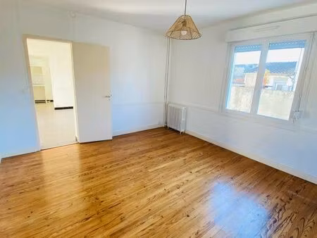 libourne - maison 5 pièces avec cave et jardinet