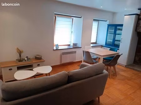 t2 meublé au centre de guidel de 37m² / location à l'année