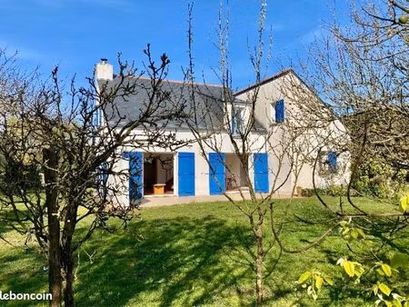 maison 138 m2 sur terrain 1500 m² à la gree penvins