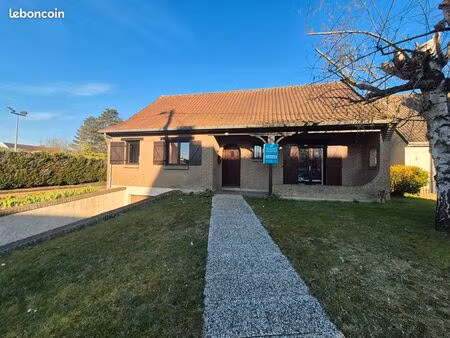 pavillon 8 pièces 115 m²