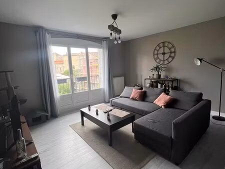 f3 70.4 m² libre au 15/05/2026