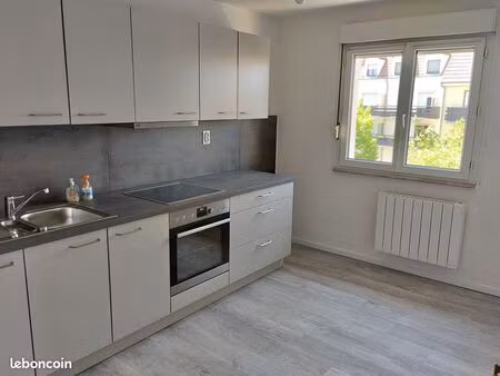 illkirch: calme et rénové en 2024 - 60 m² f2/3 avec 1chbre & balcon