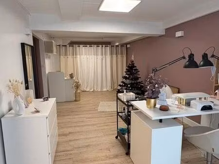 local commercial 41m