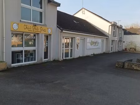 vend local commercial les murs