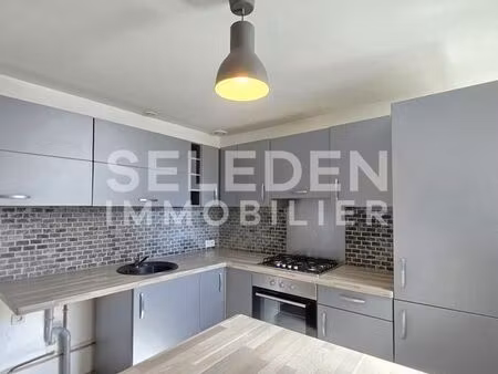 maison 3 pièces 77 m²