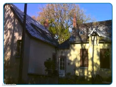 fye (sarthe) – maison 160m² avec rocher replique grotte de lourdes