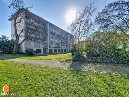 appartement 4 pièces 74 m²