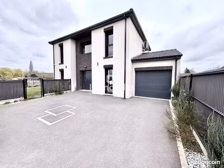 maison 5 pièces 135 m²