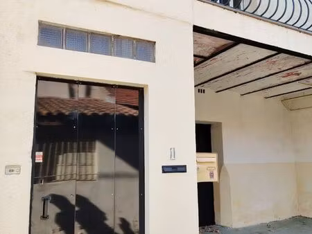 location maison de ville /garage / terrasse