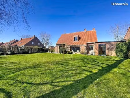 maison 5 pièces 145 m²