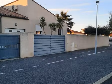 maison 4 pièces plain pied 3 faces 115m2 avec piscine