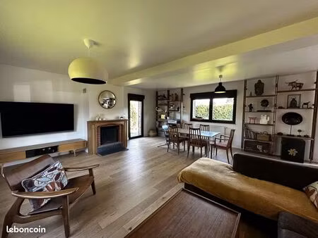 maison 5 pièces 126 m²