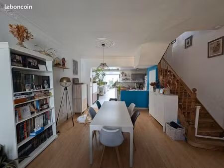 maison 130m² en parfait état avec cachet  grand jardin et garage