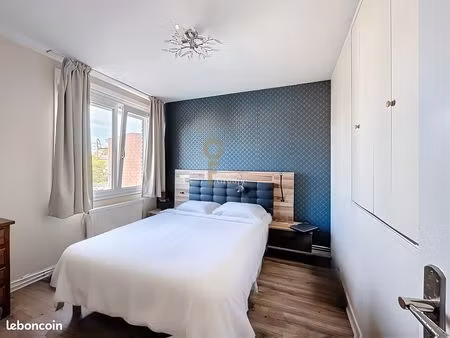 maison 8 pièces 110 m²