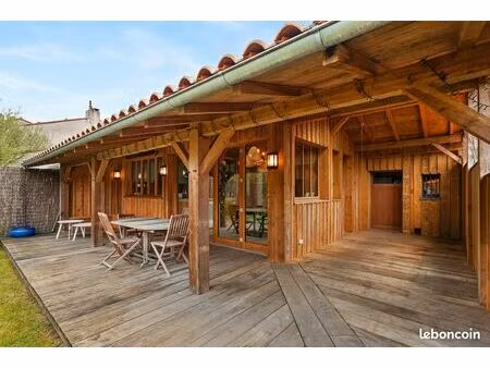 ? maison familiale 140 m² – entièrement rénovée – jardin sud piscinable – busway à 50 m