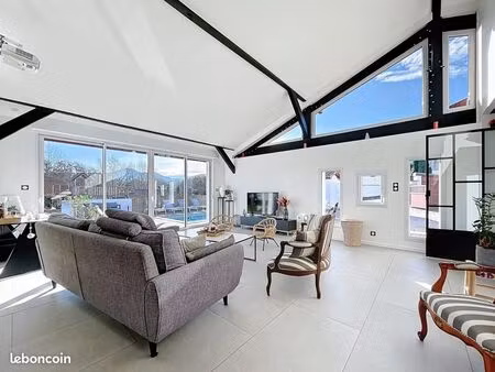 maison 5 pièces 183 m²