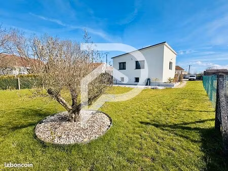 maison 6 pièces 118 m²