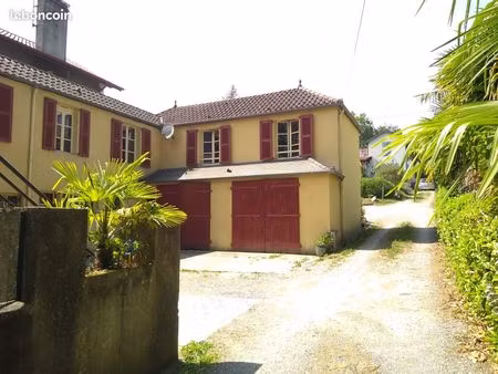 charmant t2 au calme