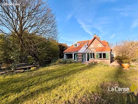 maison 9 pièces 164 m²