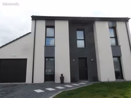 maison cubique récente