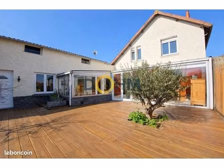 maison 7 pièces 167 m²