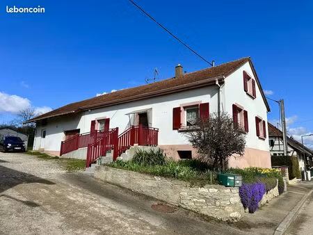 maison de village 4 pièces 75 m²