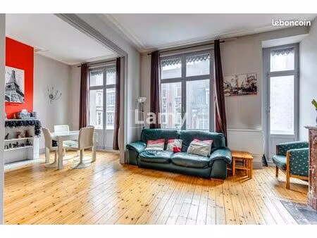 appartement 3 pièces 93 m²