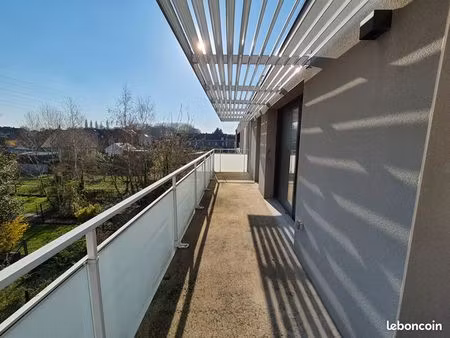 appartement 3 pièces 67 m²