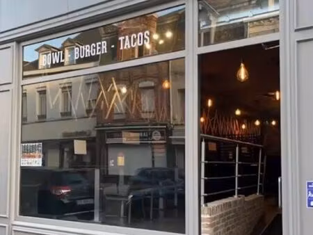 restaurant prêt à exploiter ou emplacement idéal pour franchise – valenciennes centre +200